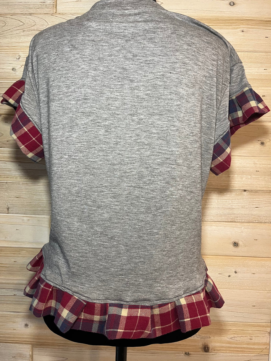 One-of-a-Kind Upcycled Morgan Wallen Cropped Ruffle T-shirt - M